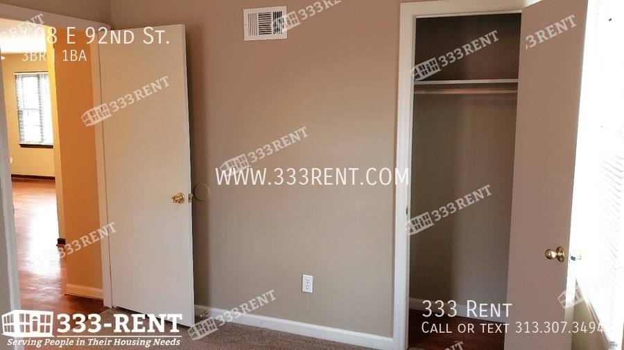 House for rent at 408 E 92nd St, Kansas City, MO 64131
