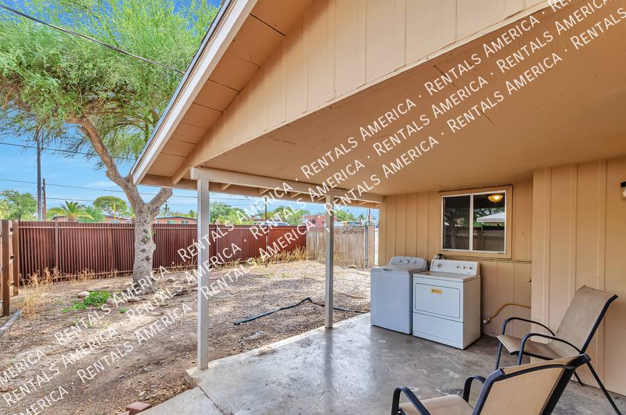 House for rent at 1830 E 8th St #2, Tucson, AZ 85719