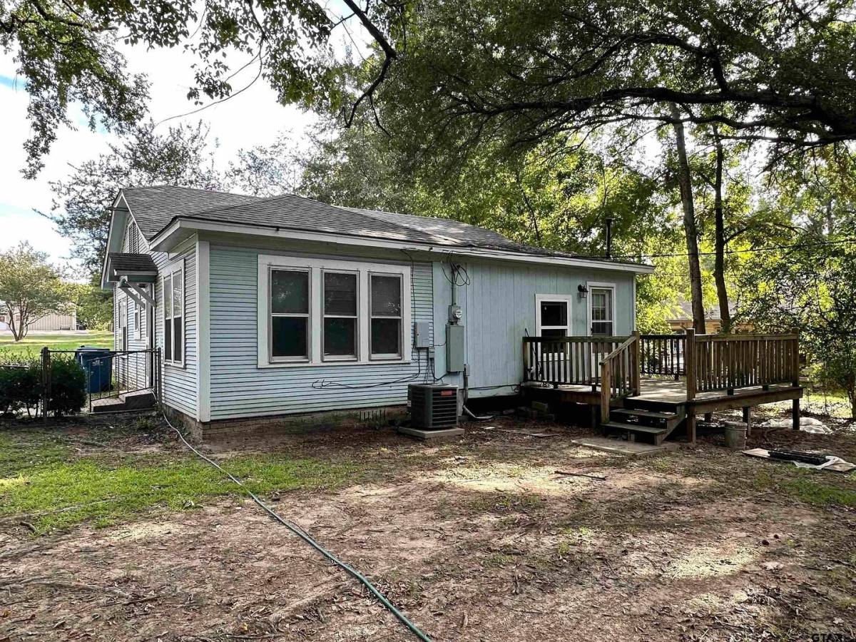 House for rent at 305 E Bradford St, Troup, TX 75789