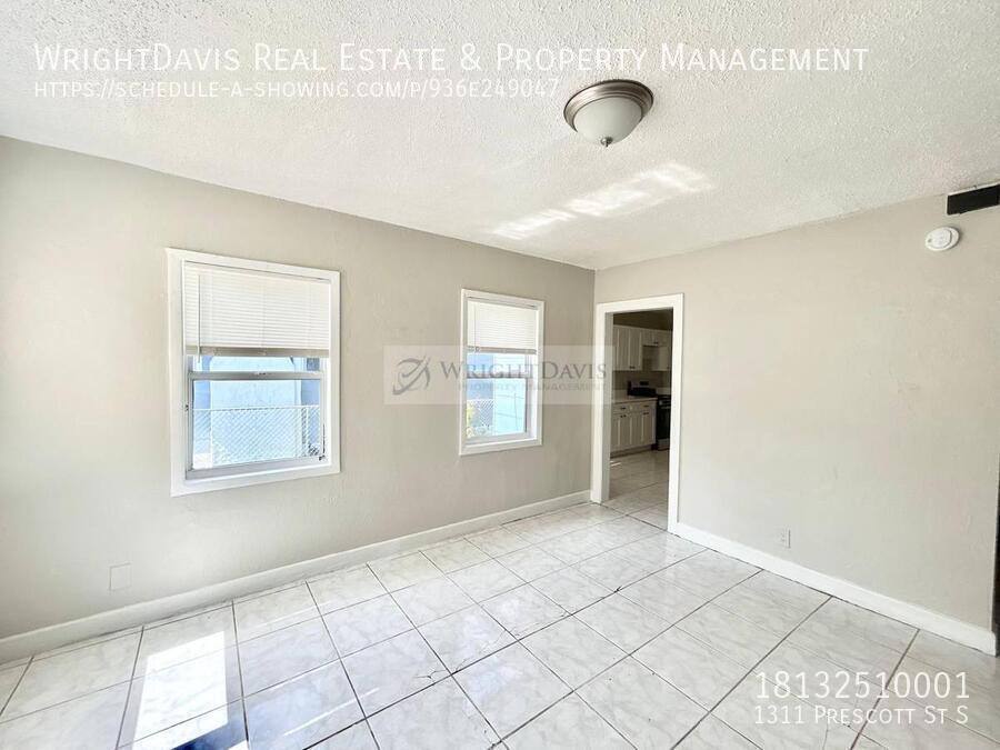 House for rent at 1311 Prescott St S, Saint Petersburg, FL 33712