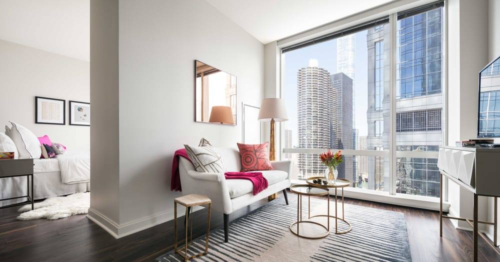Apartment for rent at 111 W Wacker Dr, Chicago, IL 60601