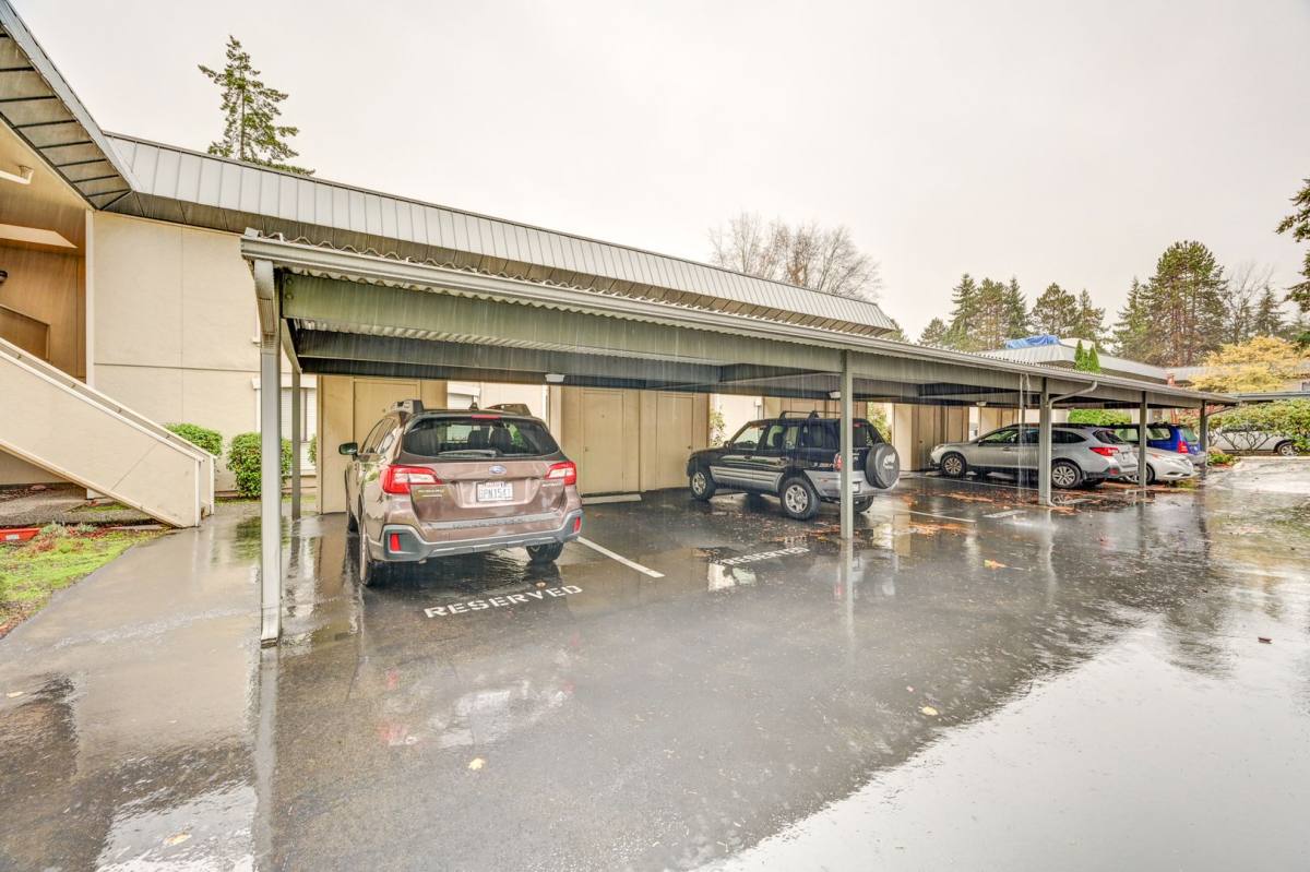 House for rent at 10306 NE 16th St #P4, Bellevue, WA 98004