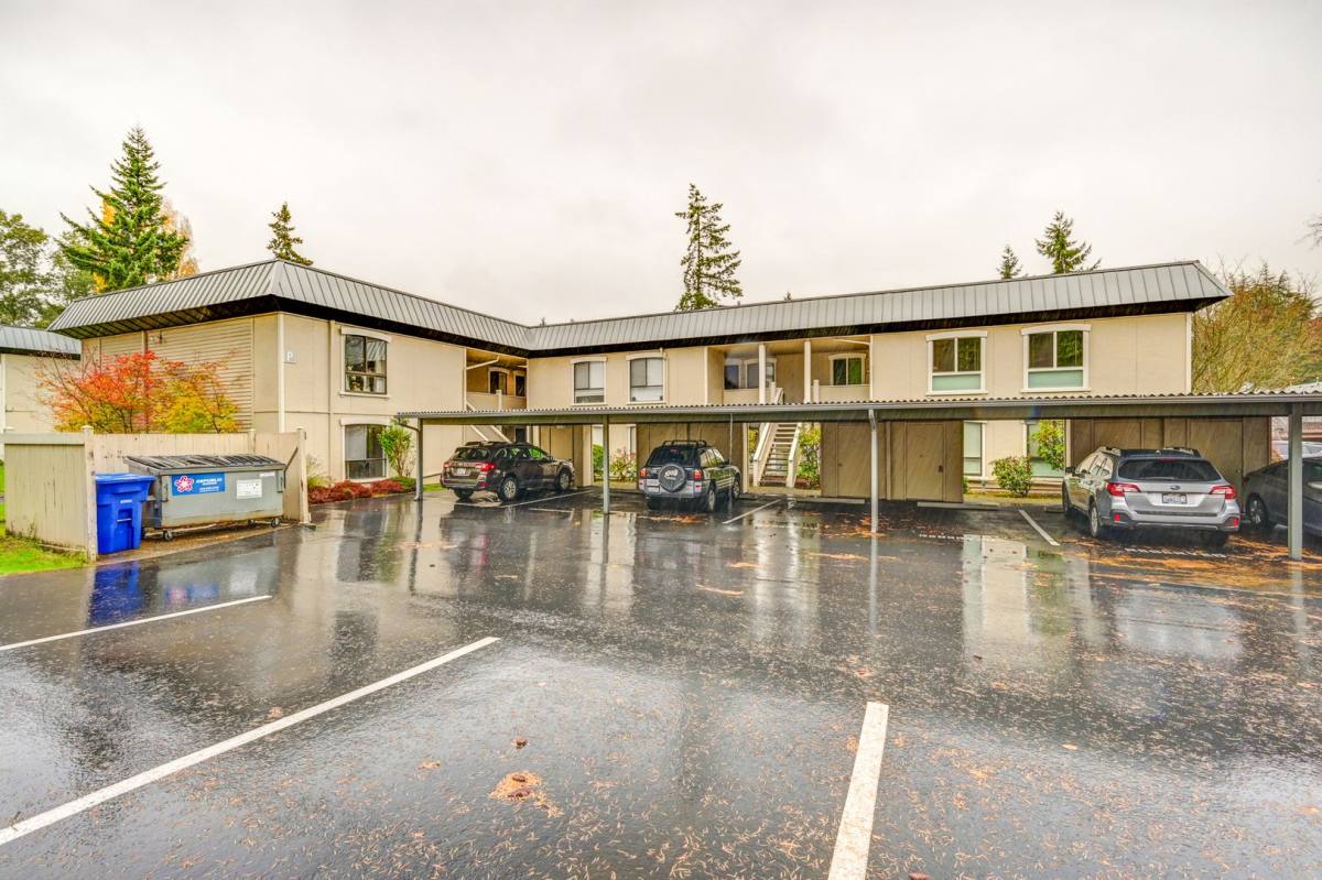 House for rent at 10306 NE 16th St #P4, Bellevue, WA 98004