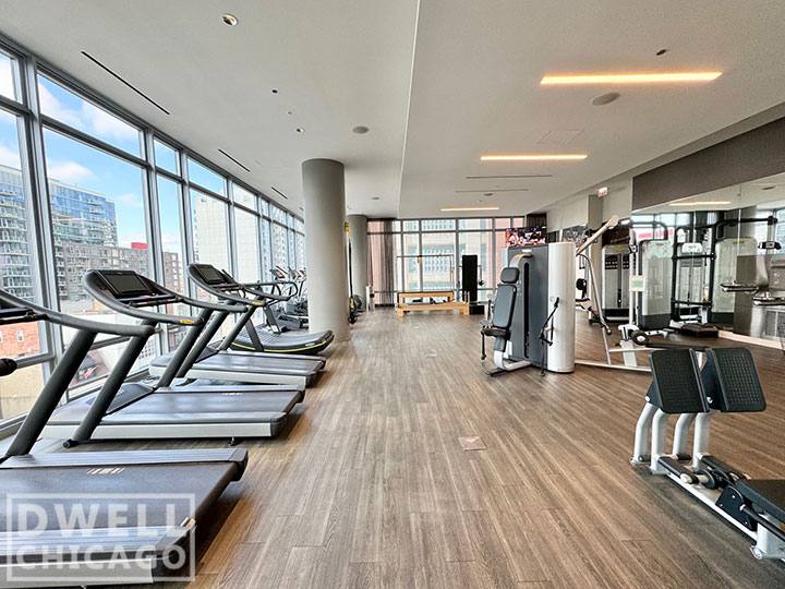 Apartment for rent at 1201 N Lasalle Dr, Chicago, IL 60610