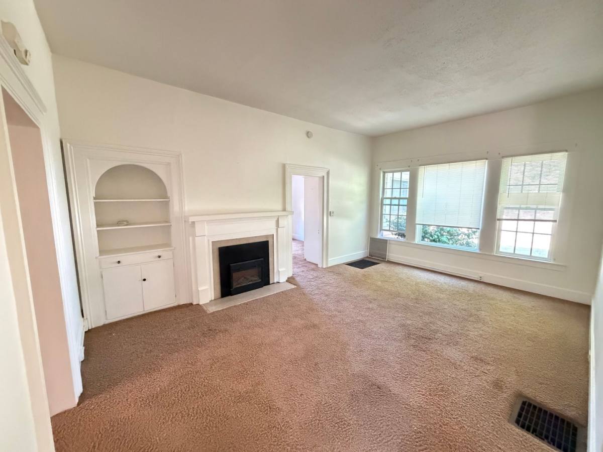 House for rent at 11221 Eight Mile Rd, Stockton, CA 95212