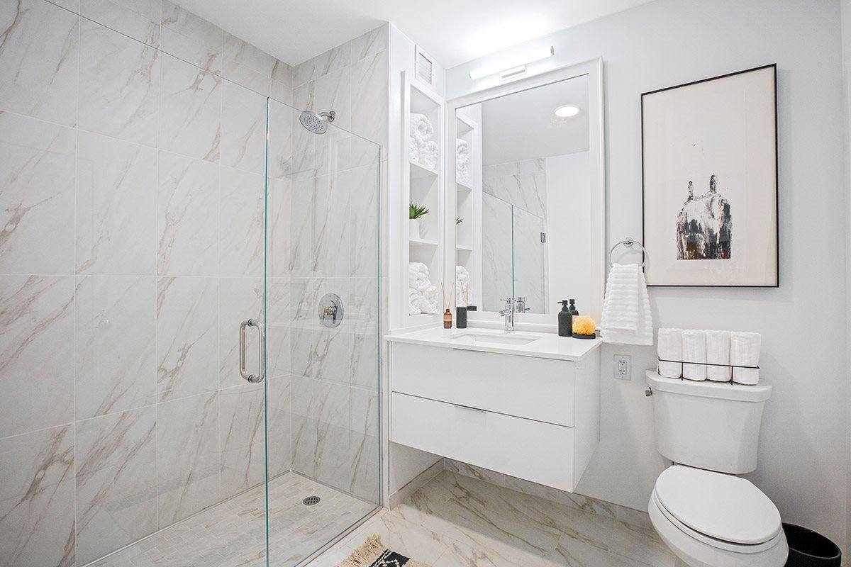Apartment for rent at 2345 N Lincoln Ave, Chicago, IL 60614