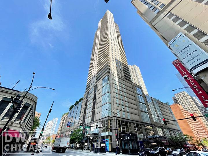 Apartment for rent at 540 N State St, Chicago, IL 60654