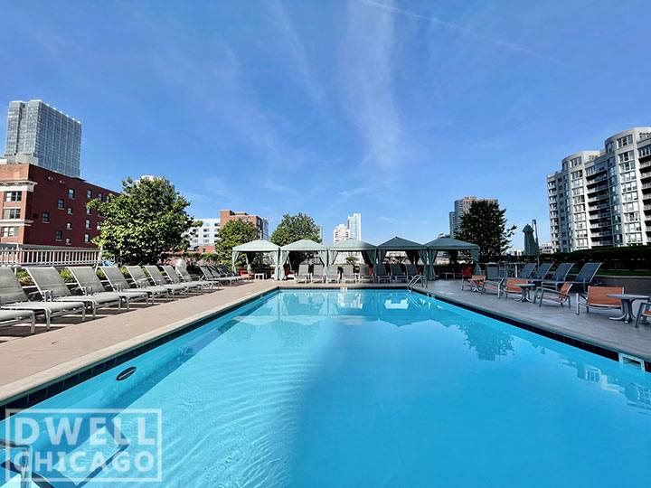 Apartment for rent at 540 N State St, Chicago, IL 60654