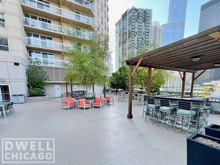 Apartment for rent at 540 N State St, Chicago, IL 60654