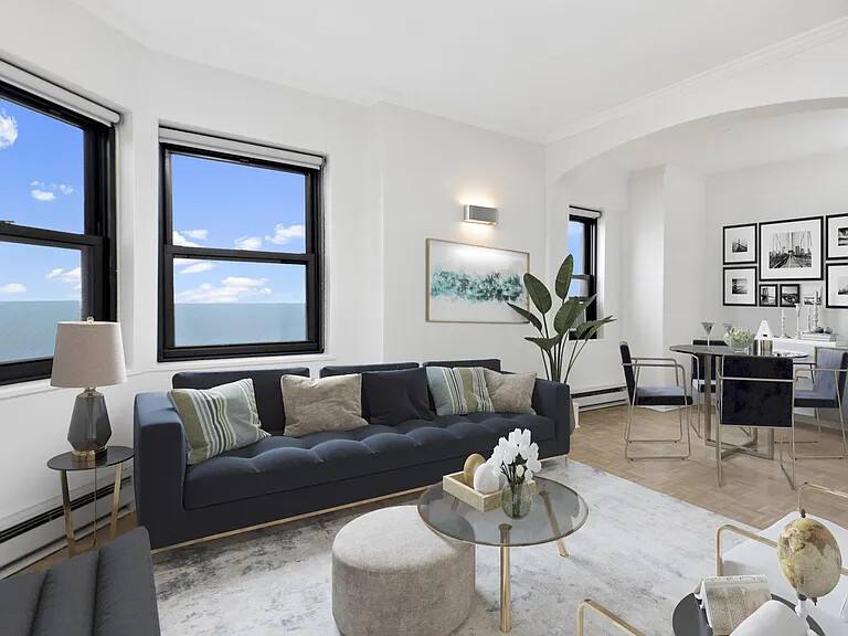 Apartment for rent at 1400 N Lake Shore Dr, Chicago, IL 60610