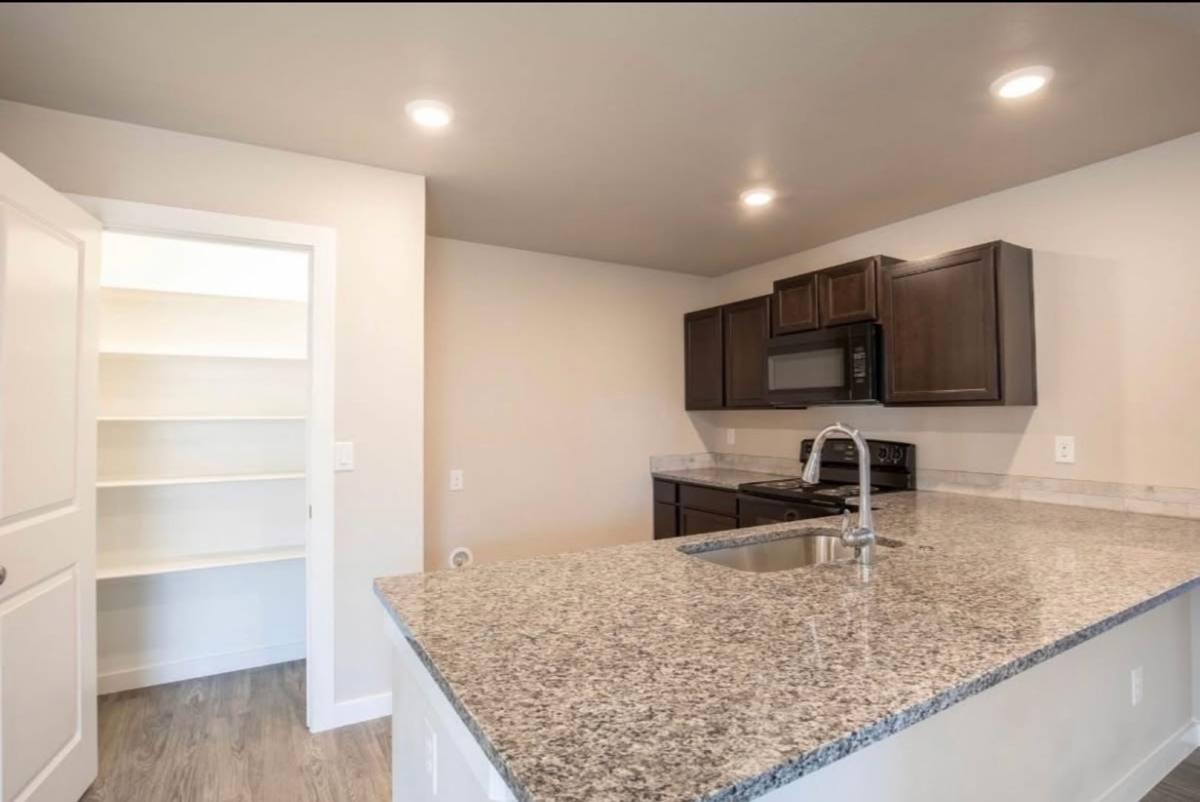 Apartment for rent at 14408 Ave X, Lubbock, TX 79423