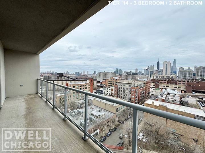 Apartment for rent at 910 W Huron St, Chicago, IL 60642
