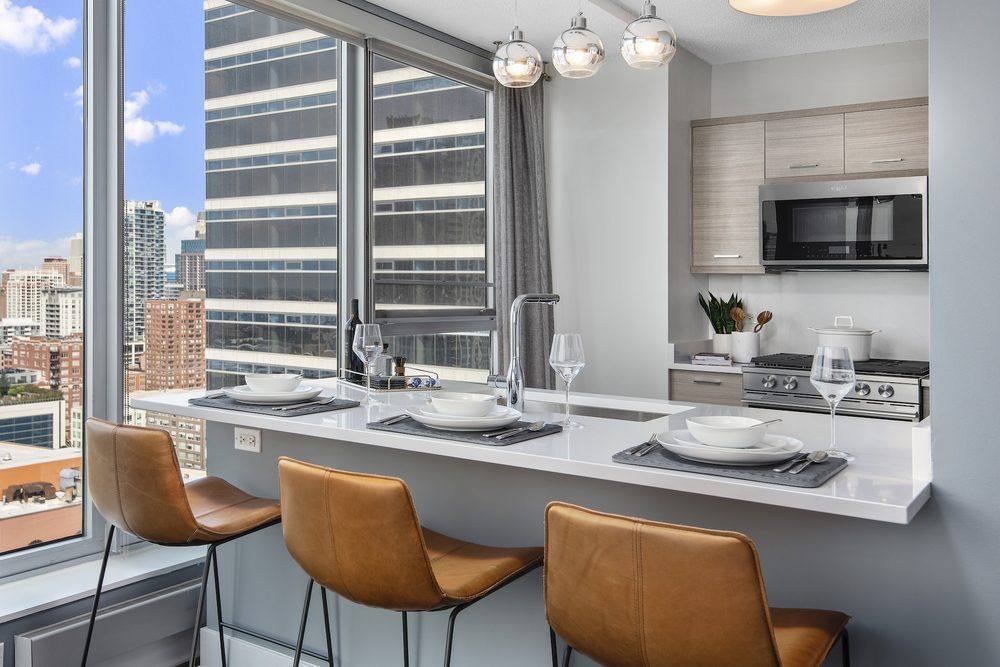 Apartment for rent at 300 N Canal St, Chicago, IL 60606