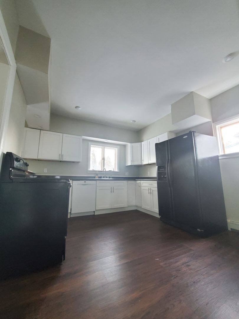 House for rent at 217 W 14th St, Elmira, NY 14903