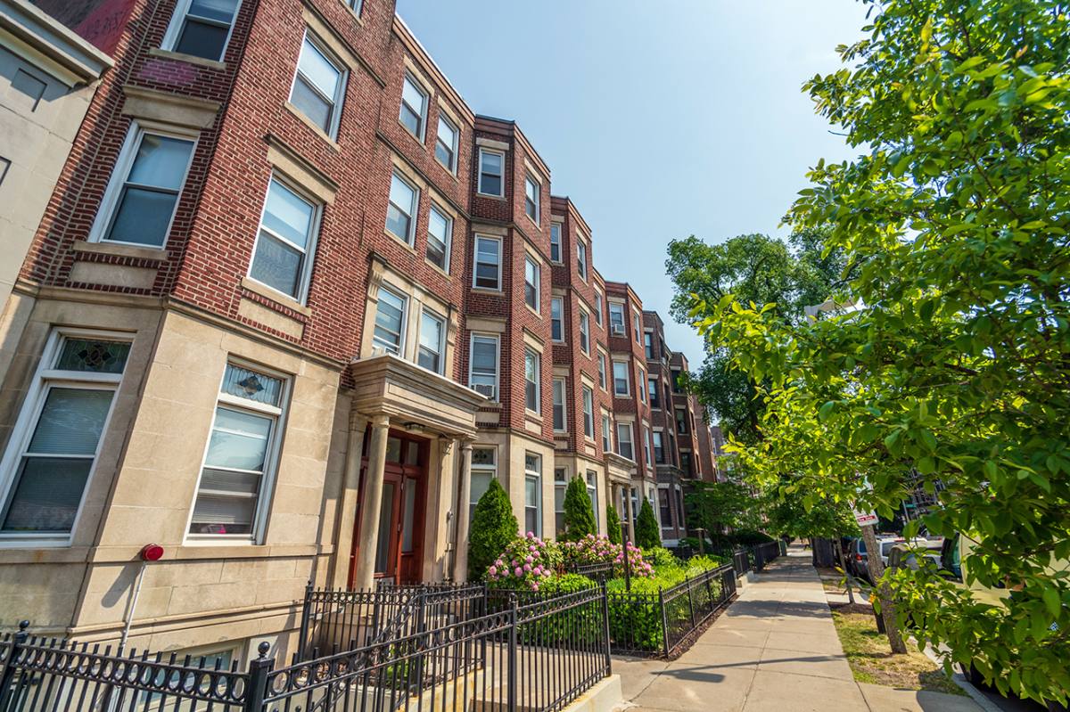 Apartment for rent at 51 Queensberry St, Boston, MA 02215