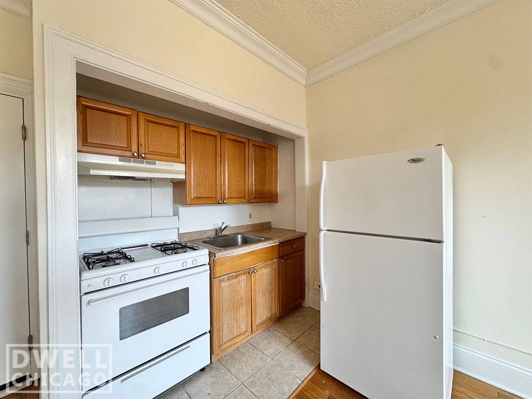 Apartment for rent at 2737 N Spaulding Ave, Chicago, IL 60647