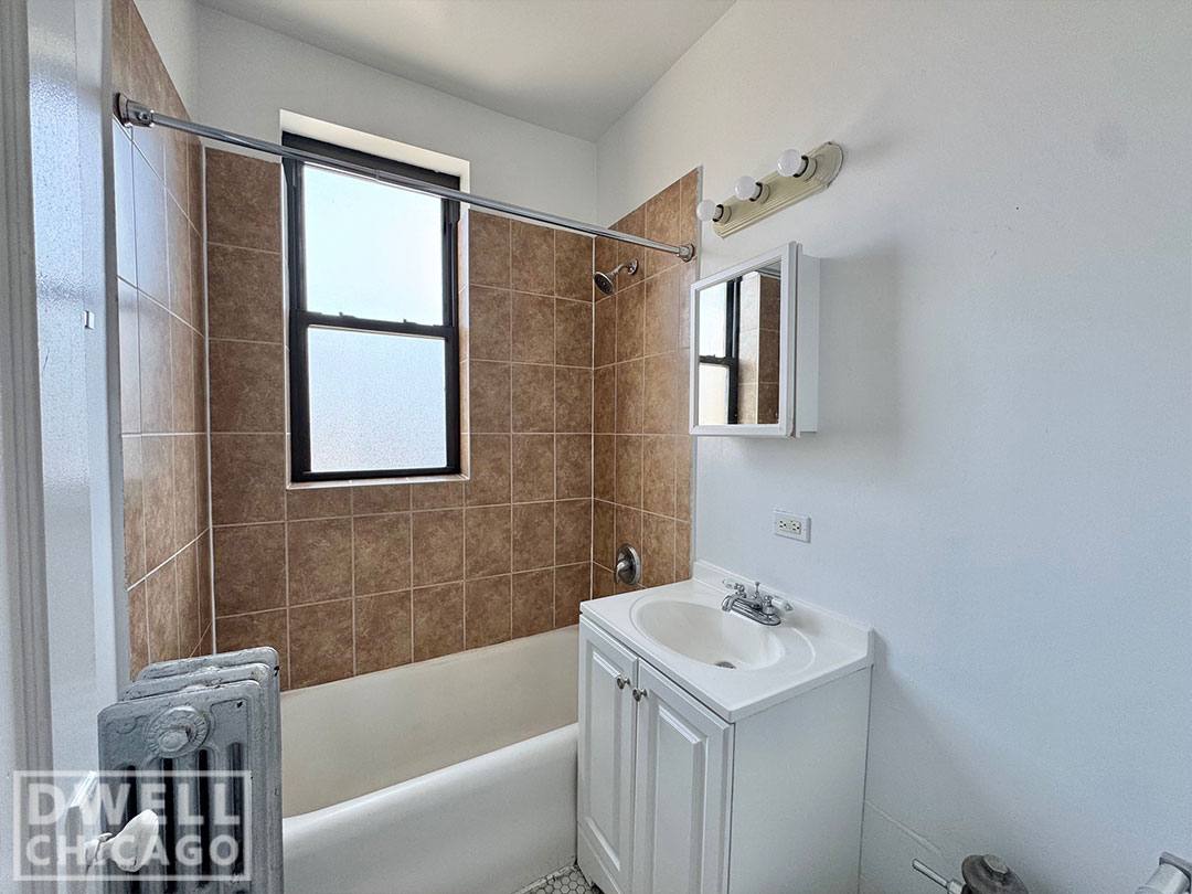 Apartment for rent at 2737 N Spaulding Ave, Chicago, IL 60647