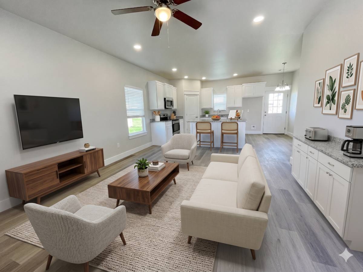 House for rent at 44 Middle St, Durant, OK 74701