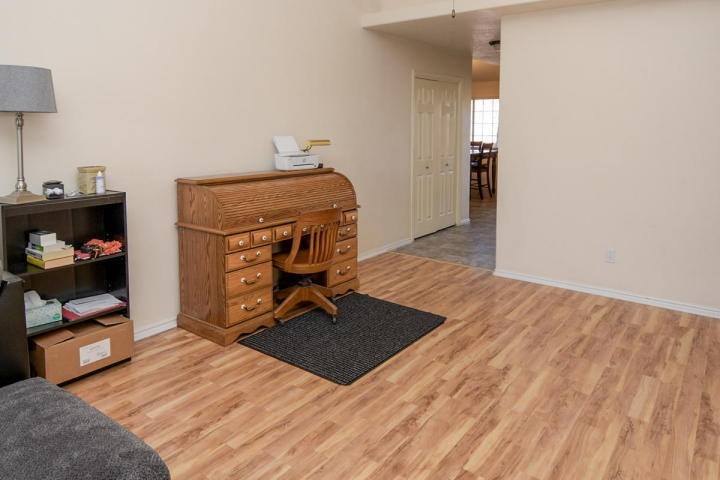 House for rent at 1015 S River Rd, Saint George, UT 84790