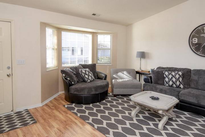 House for rent at 1015 S River Rd, Saint George, UT 84790