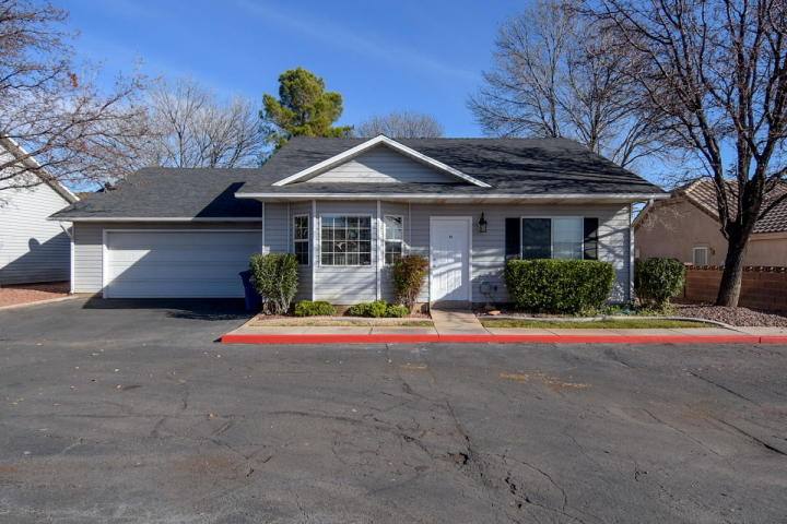 House for rent at 1015 S River Rd, Saint George, UT 84790