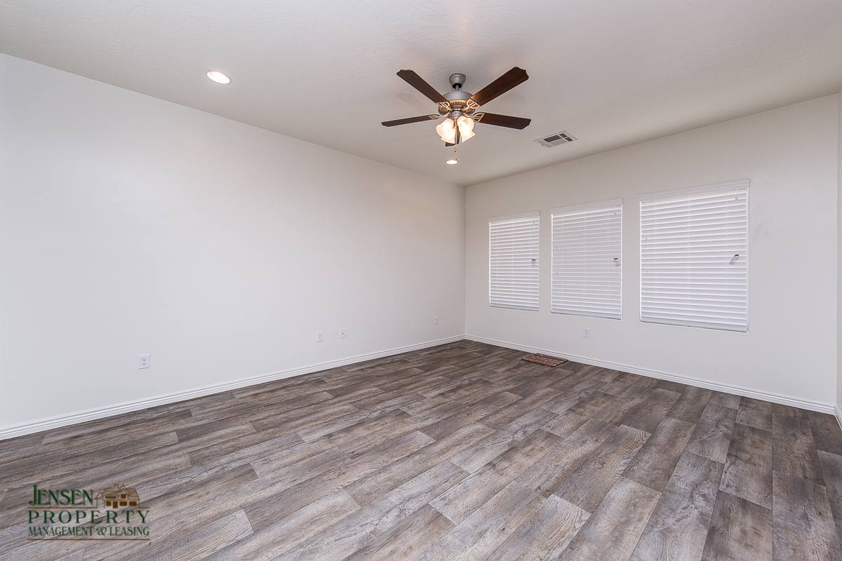 House for rent at 3252 E Tanoak Dr, Saint George, UT 84790