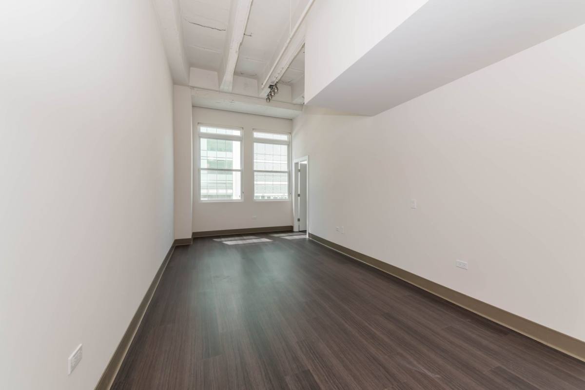 Apartment for rent at 820 S Michigan Ave, Chicago, IL 60605