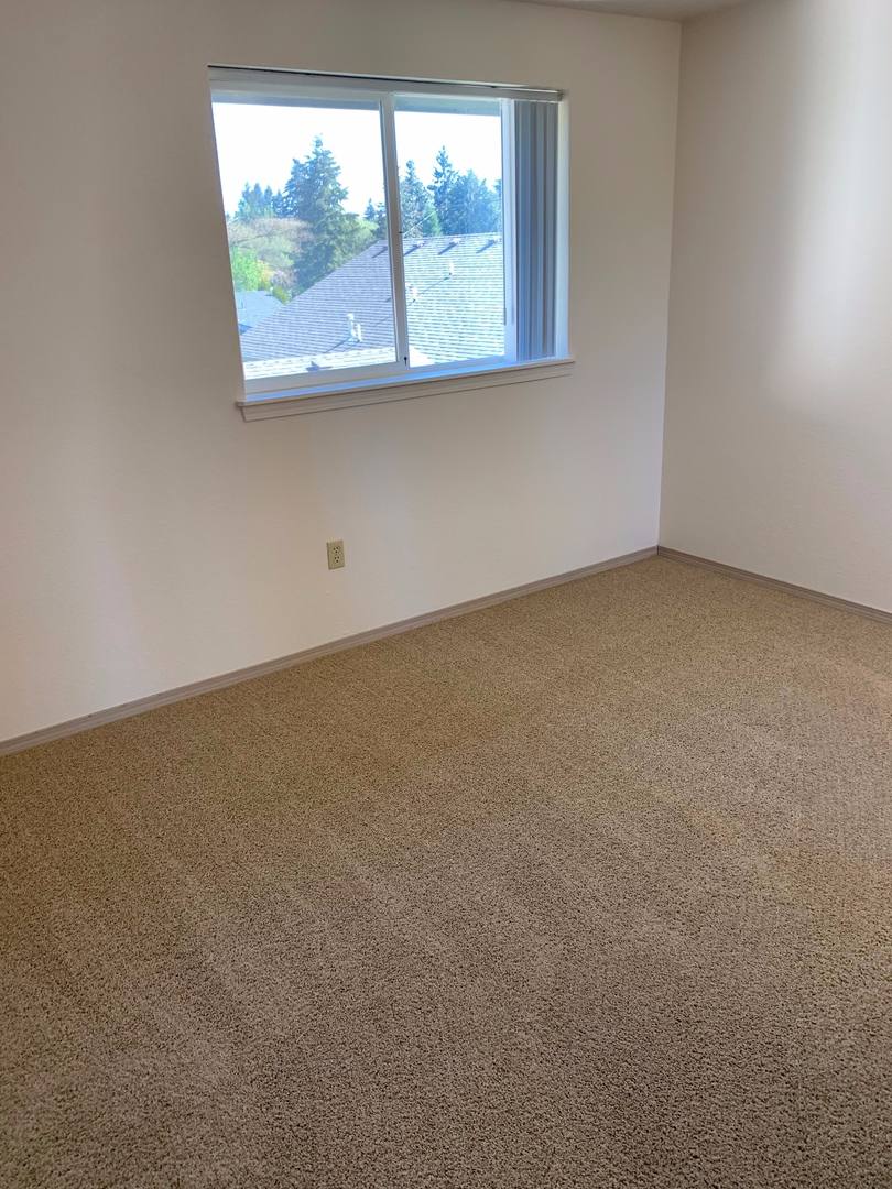 Apartment for rent at 5075 - 5105 10th Ave NE, Salem, OR 97303