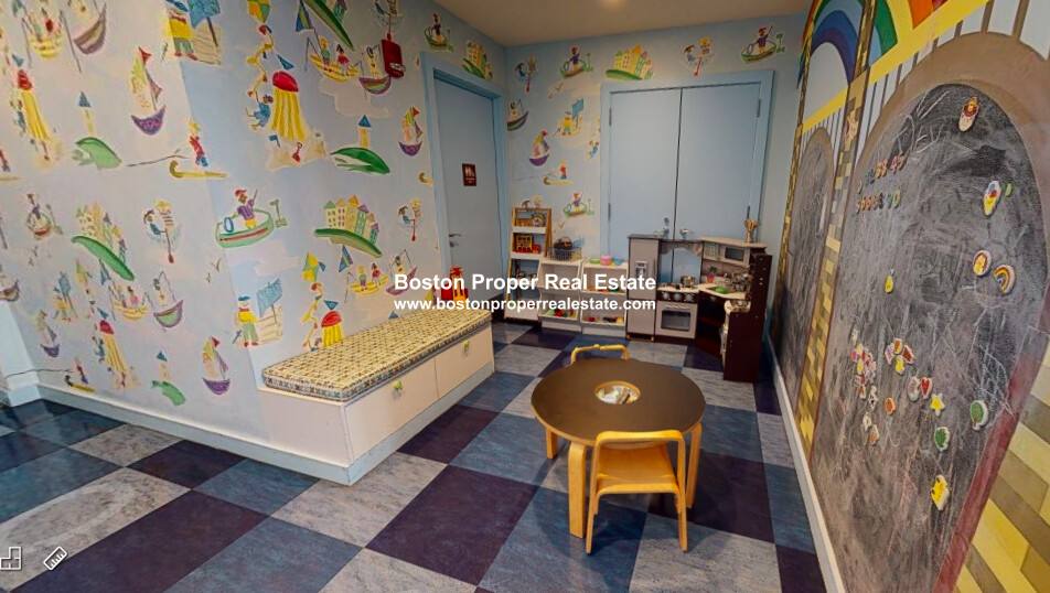 Apartment for rent at 135 Clarendon St, Boston, MA 02116