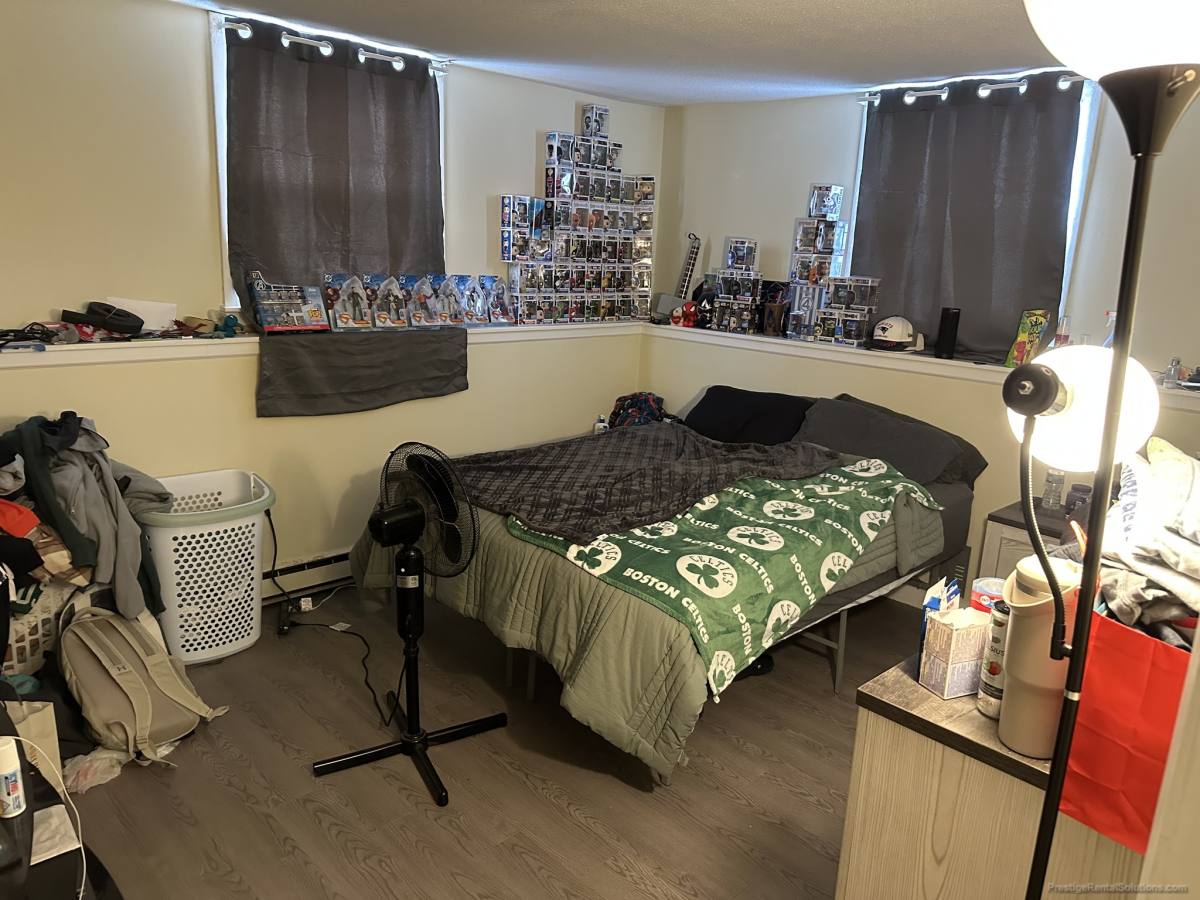Apartment for rent at 40 Dinan Dr, Gardner, MA 01440
