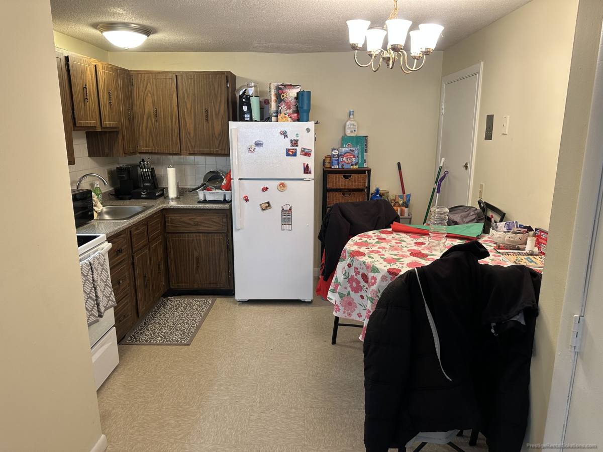 Apartment for rent at 40 Dinan Dr, Gardner, MA 01440