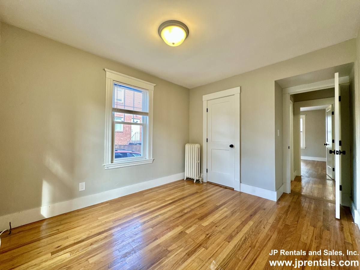 Apartment for rent at 4094 Washington St, Roslindale, MA 02131
