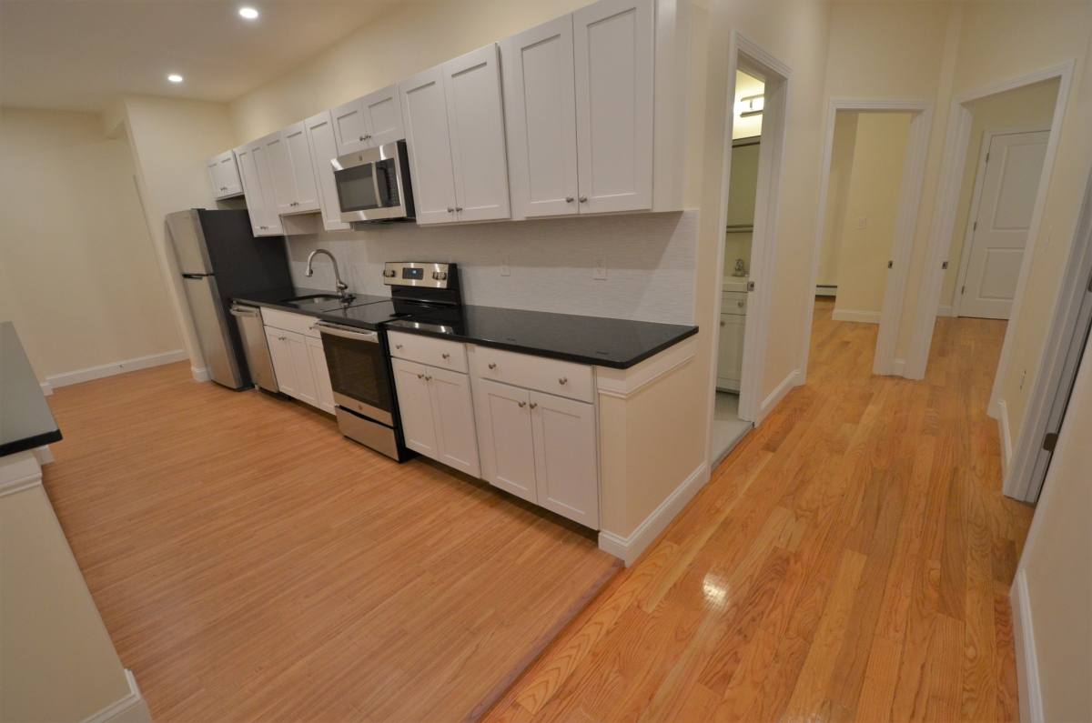 Apartment for rent at 35 Brookline St #2, Cambridge, MA 02139