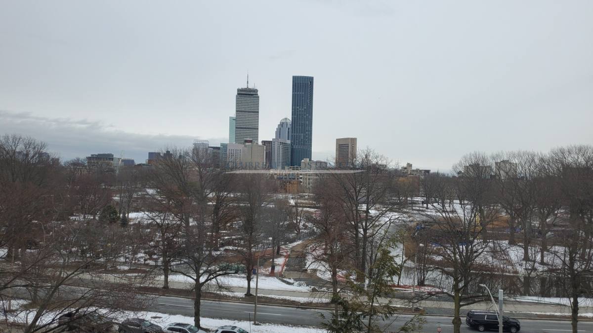 Apartment for rent at 31 Park Dr, Boston, MA 02215