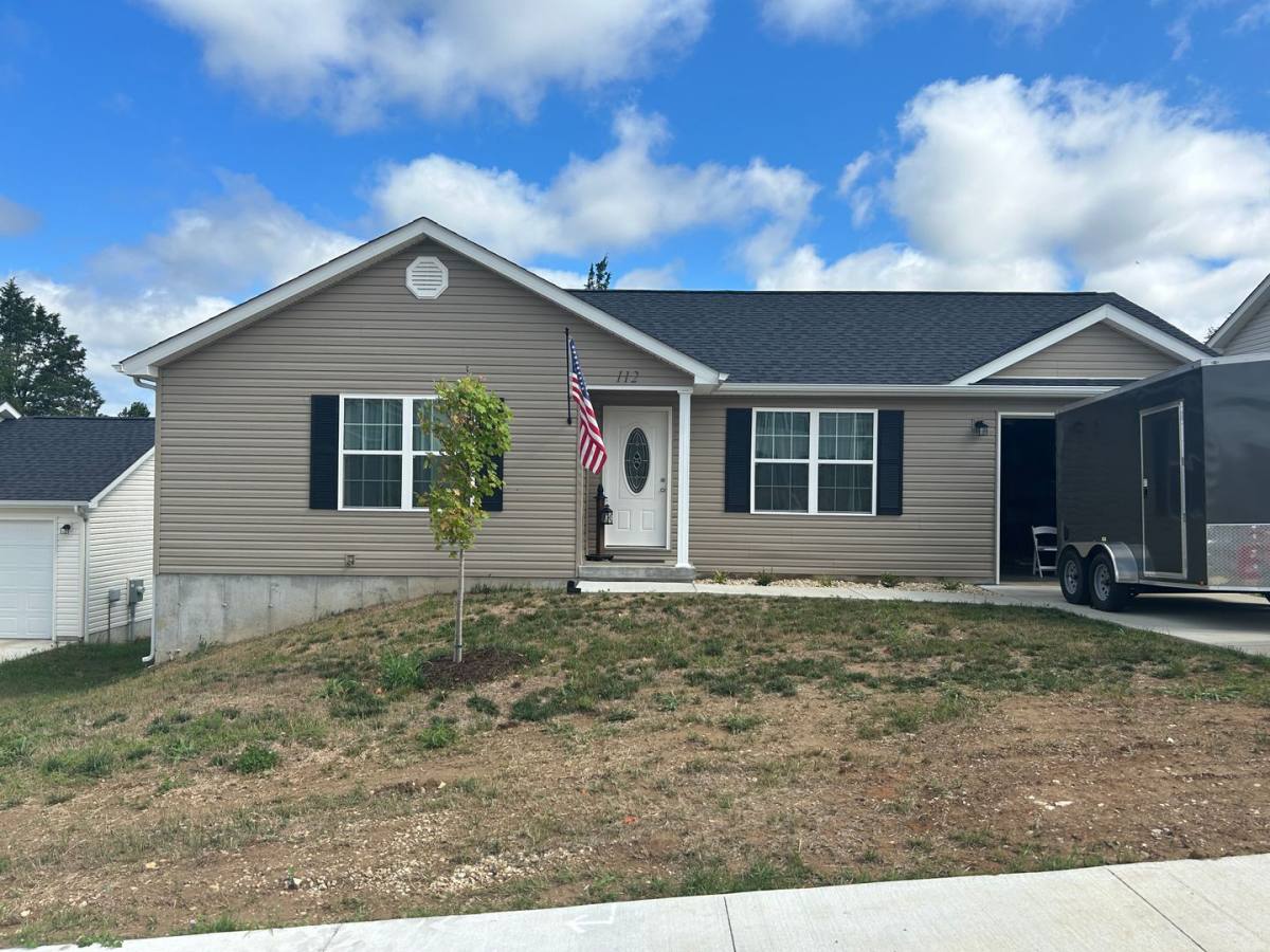 Townhouse for rent at 112 Springfield Heights Dr, Union, MO 63084
