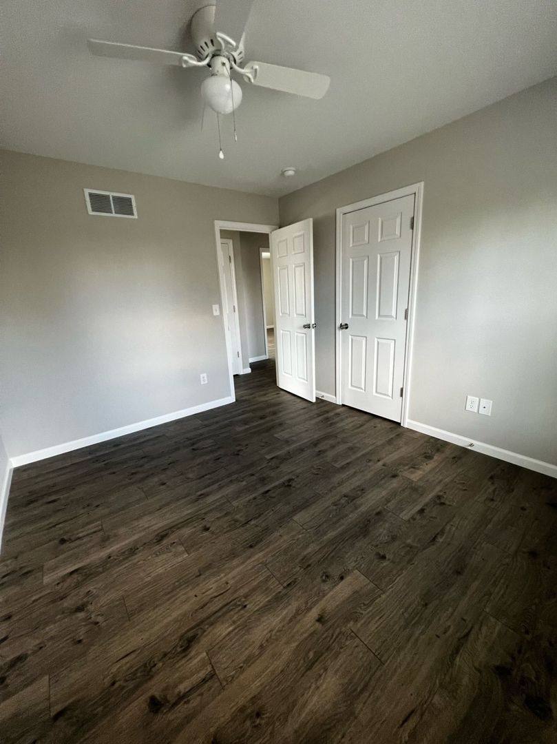 Townhouse for rent at 112 Springfield Heights Dr, Union, MO 63084