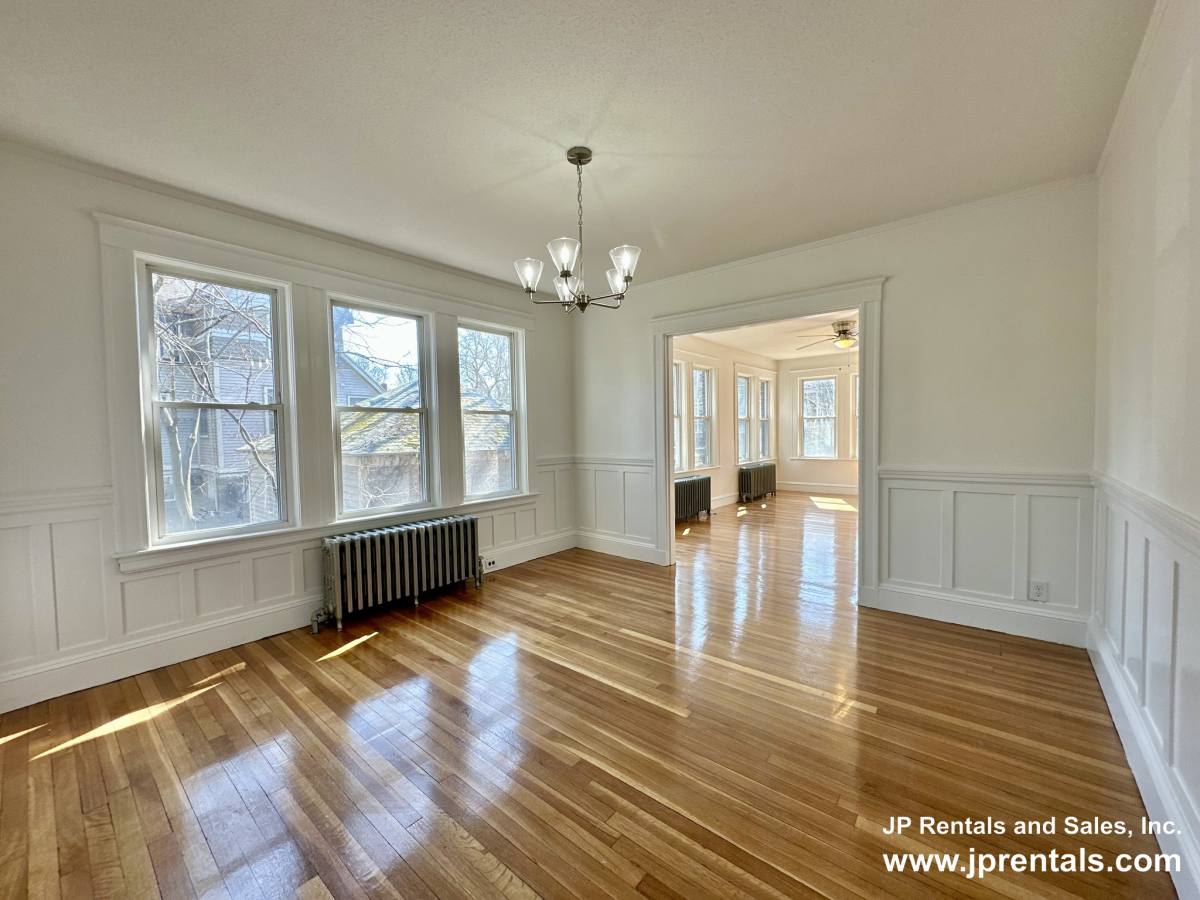 Apartment for rent at 14 Hooper St #1 Co, Dorchester Center, MA 02124