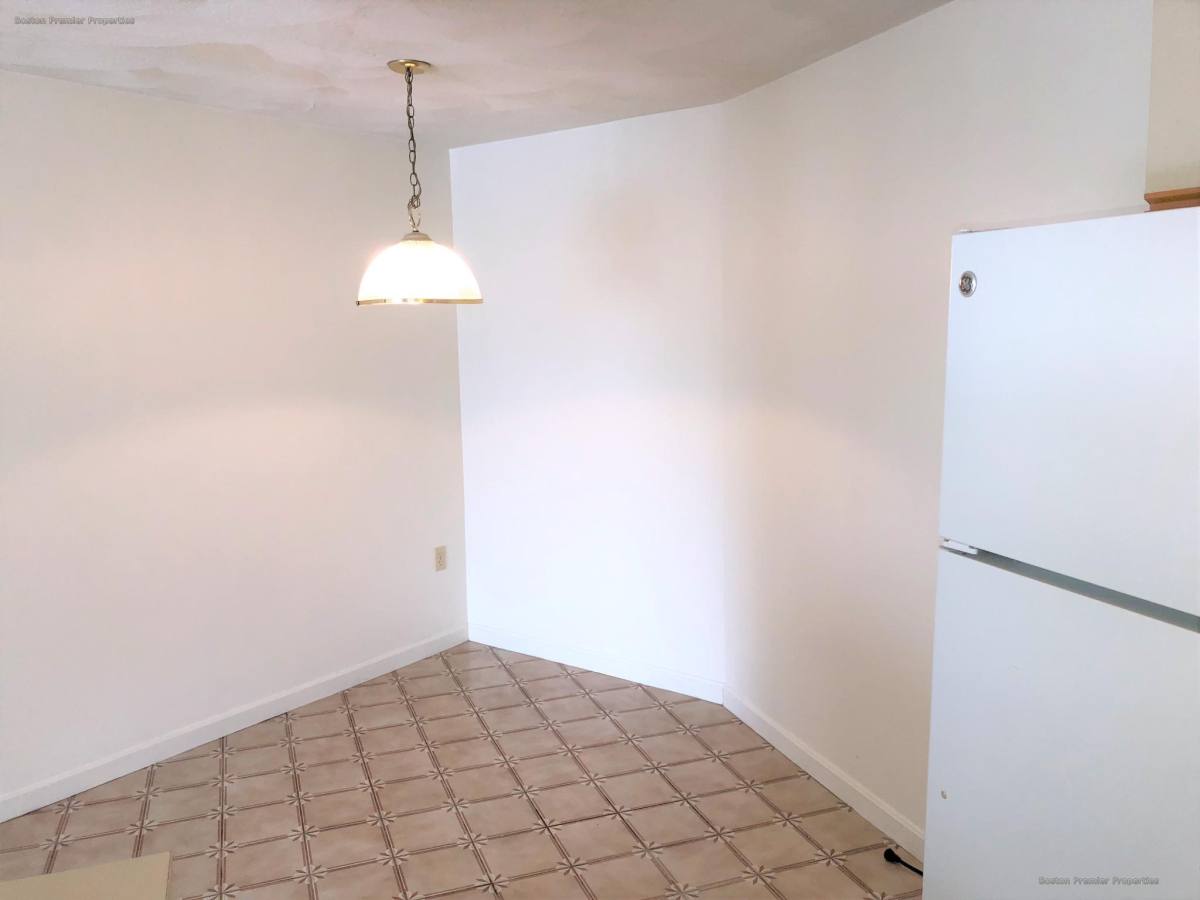 Apartment for rent at 182 Quincy Ave, Quincy, MA 02169