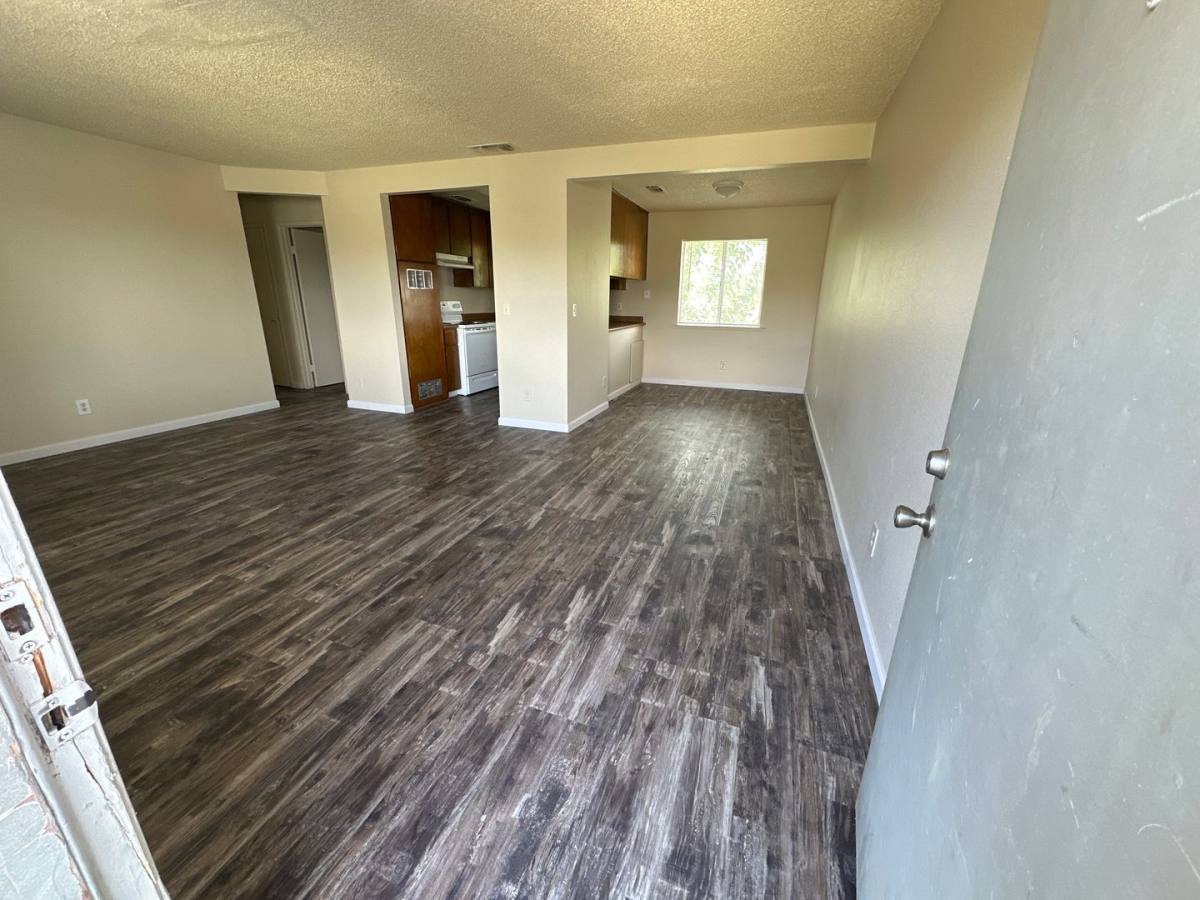 Apartment for rent at 141 Warthan St, Coalinga, CA 93210