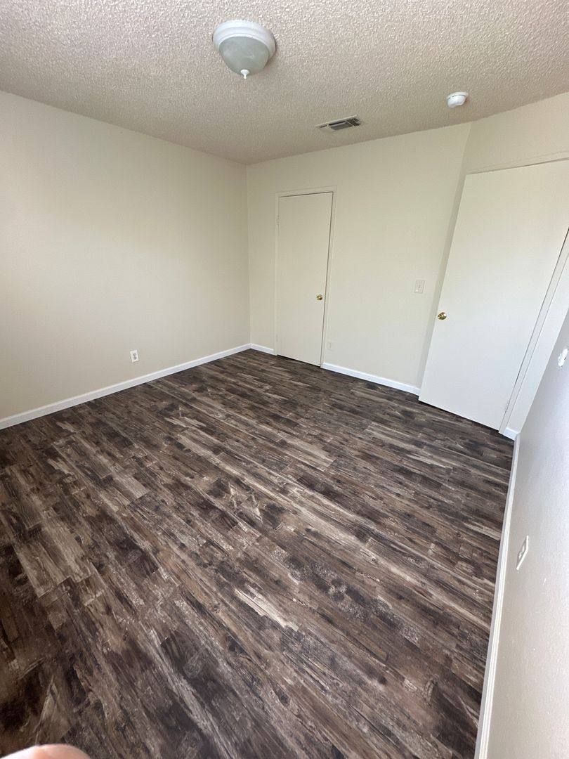 Apartment for rent at 141 Warthan St, Coalinga, CA 93210