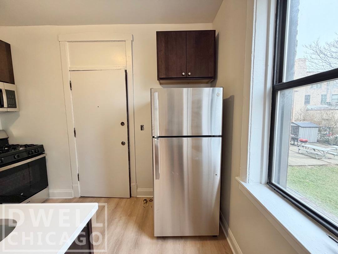 Apartment for rent at 1530 N Kedzie Ave, Chicago, IL 60651