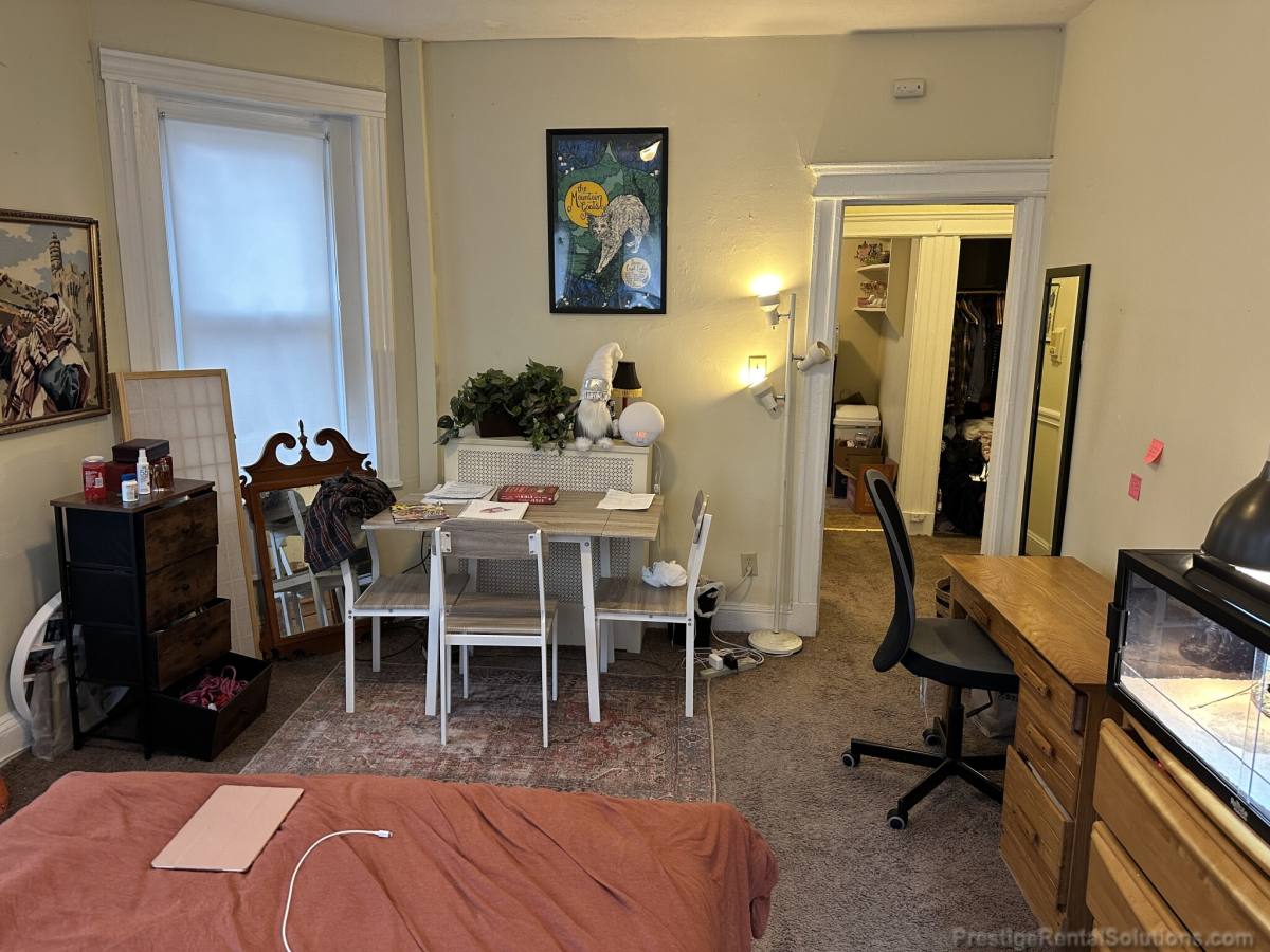 Apartment for rent at 225 Kelton St #2, Allston, MA 02134