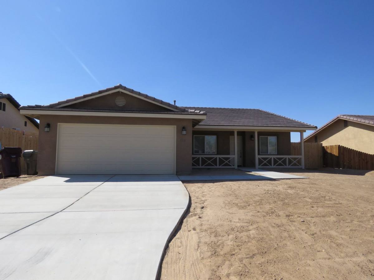 House for rent at 5182 Split Rock, Twentynine Palms, CA 92277