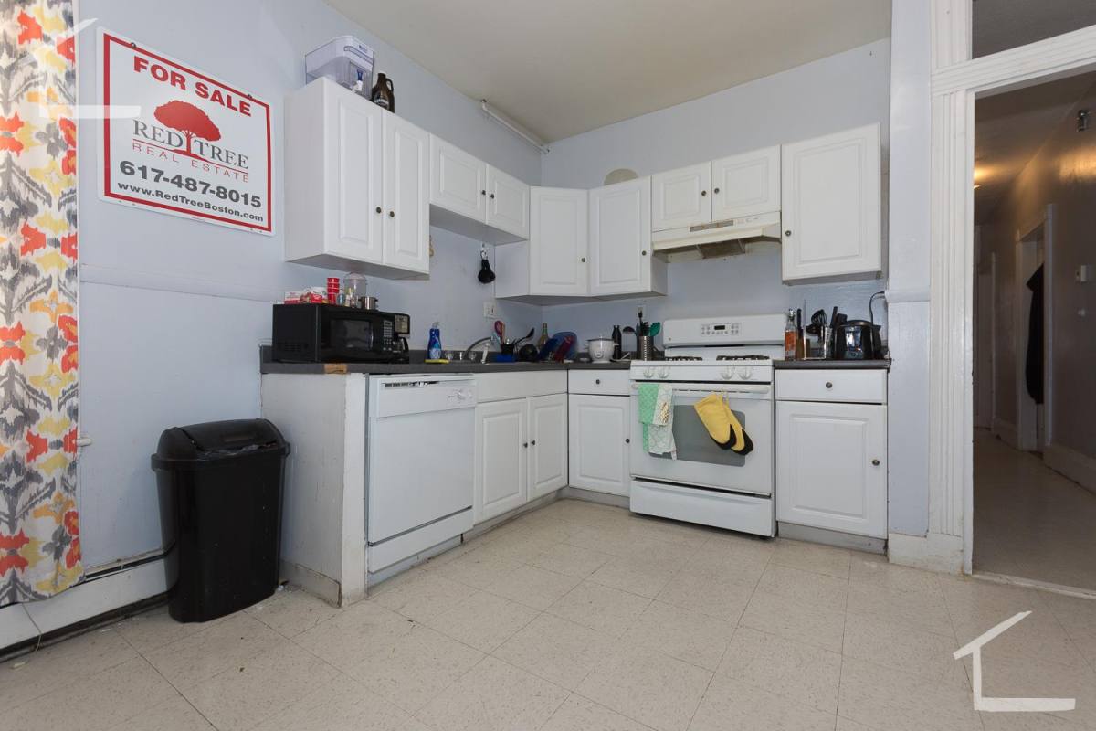 House for rent at 168 Hillside St #2, Boston, MA 02115