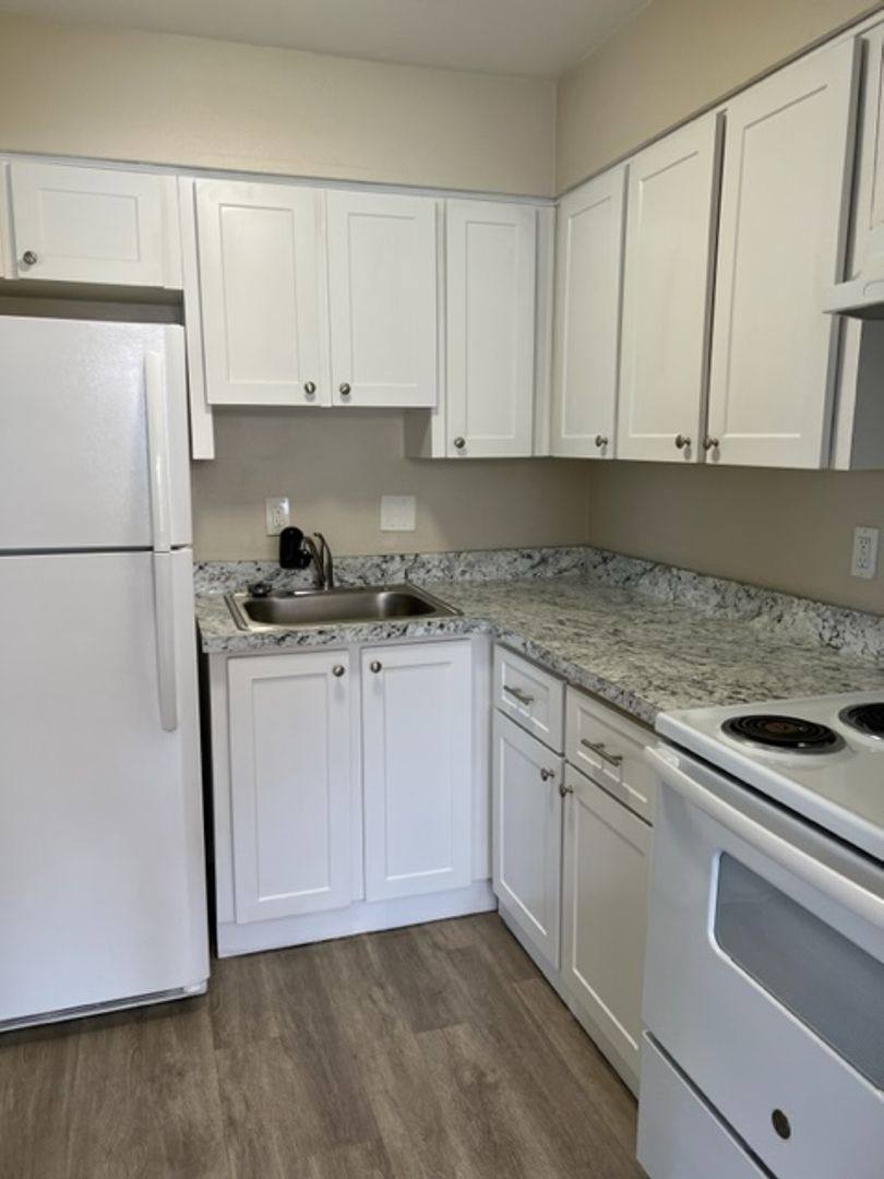 Apartment for rent at 952 NE Dr Martin Luther King Jr Ave, Crystal River, FL 34428