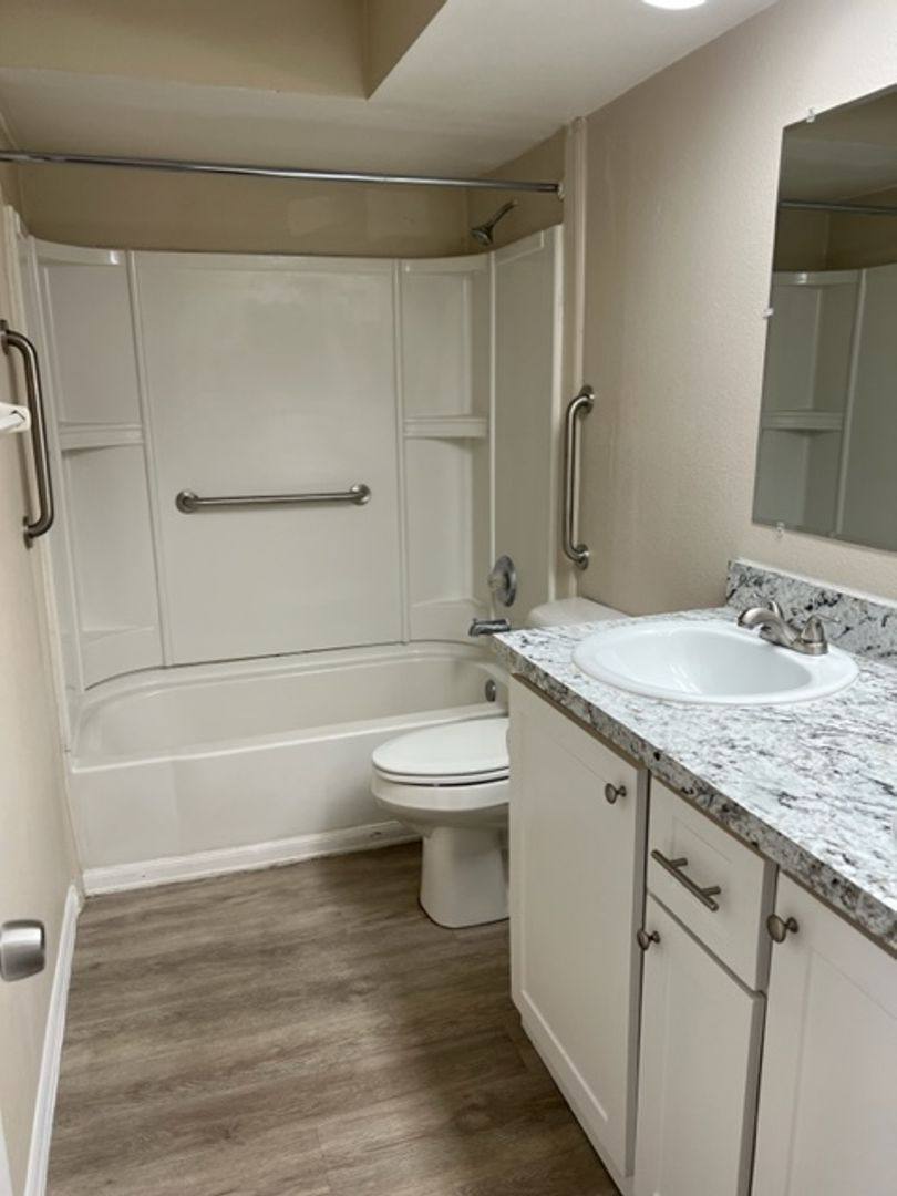 Apartment for rent at 952 NE Dr Martin Luther King Jr Ave, Crystal River, FL 34428
