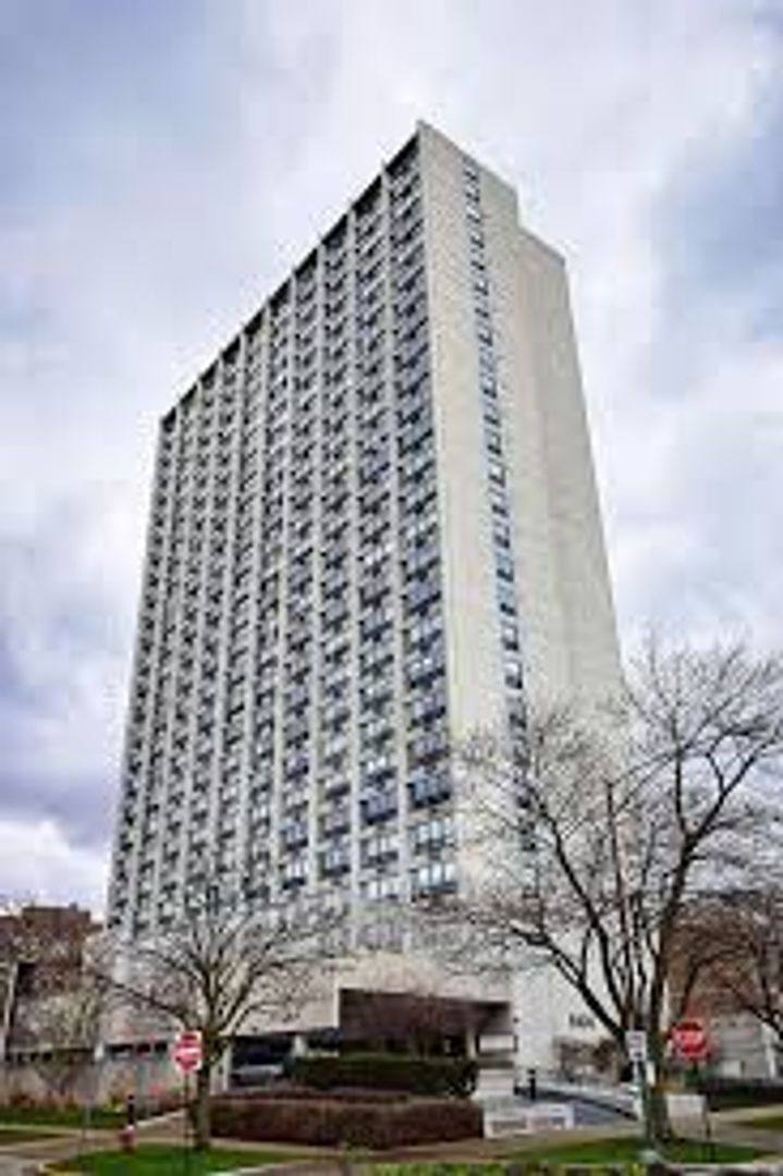 Apartment for rent at 5100 N Marine Dr #13G, Chicago, IL 60640