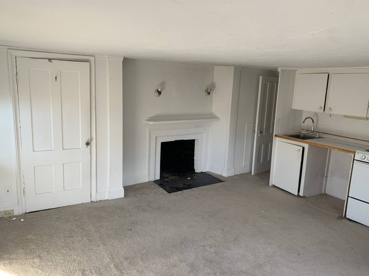 Apartment for rent at 58 Anderson St #8, Boston, MA 02114
