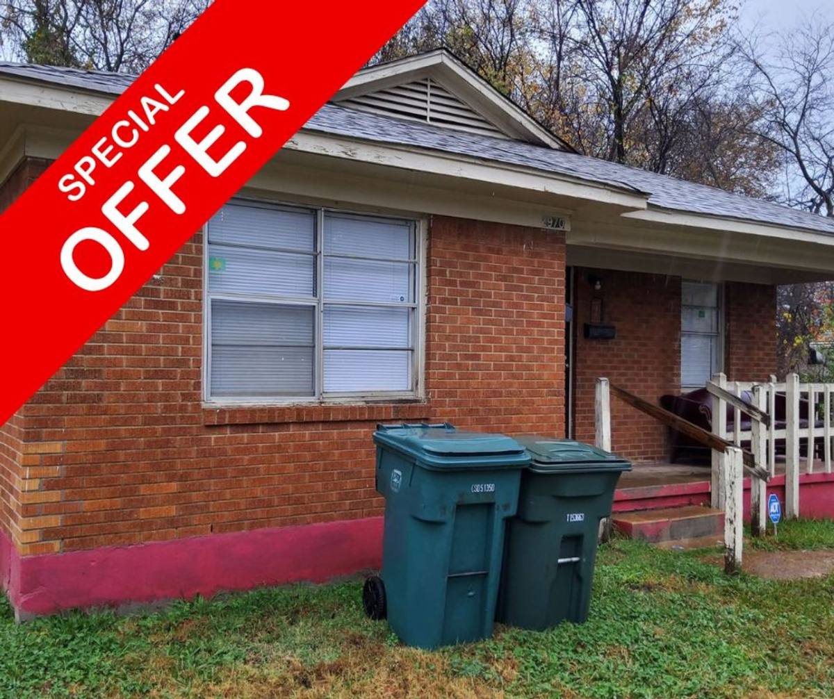 Townhouse for rent at 2970 Hale Ave, Memphis, TN 38112