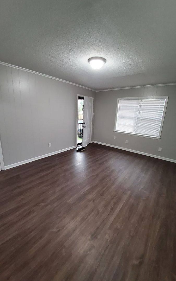 Townhouse for rent at 2970 Hale Ave, Memphis, TN 38112